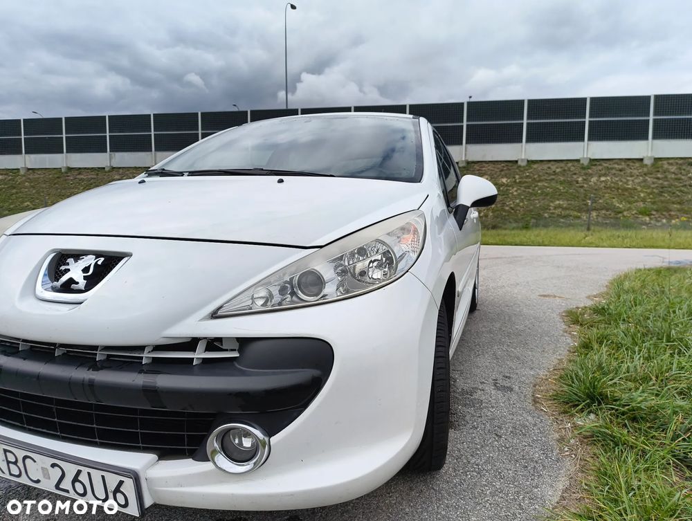 Peugeot 207 RC - 17