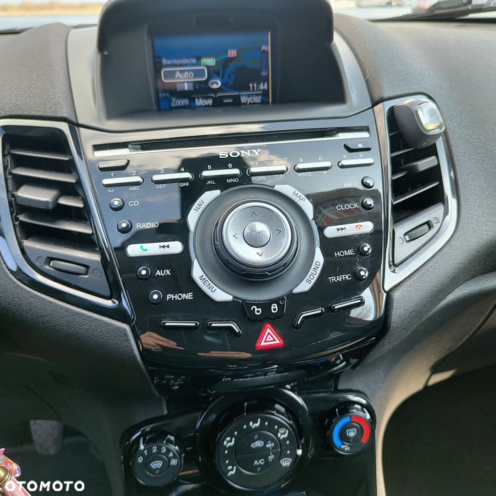 Ford Fiesta - 2