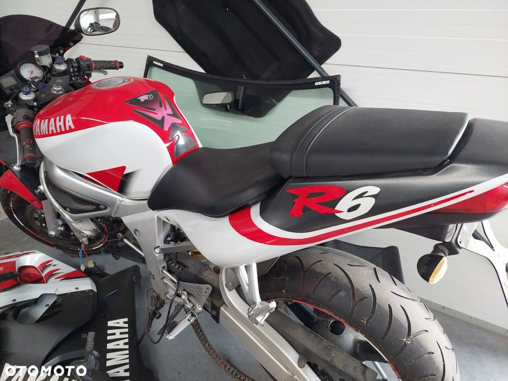 YAMAHA R6 RJ03 Części czasza lampa owiewki licznik zbiornik lagi chłodnica kolektor - 3