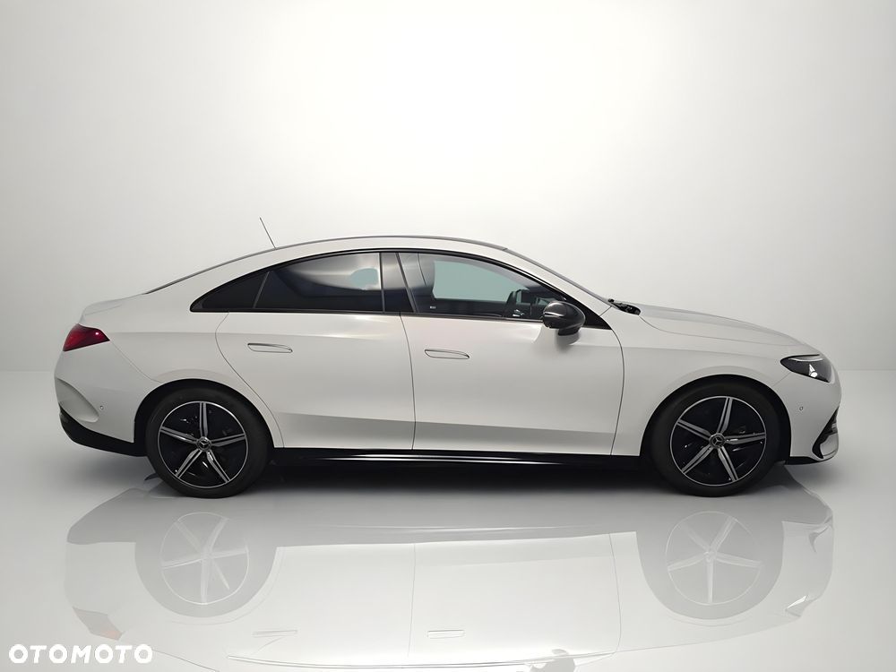 Mercedes-Benz CLA 200 mHEV 8G-DCT - 4