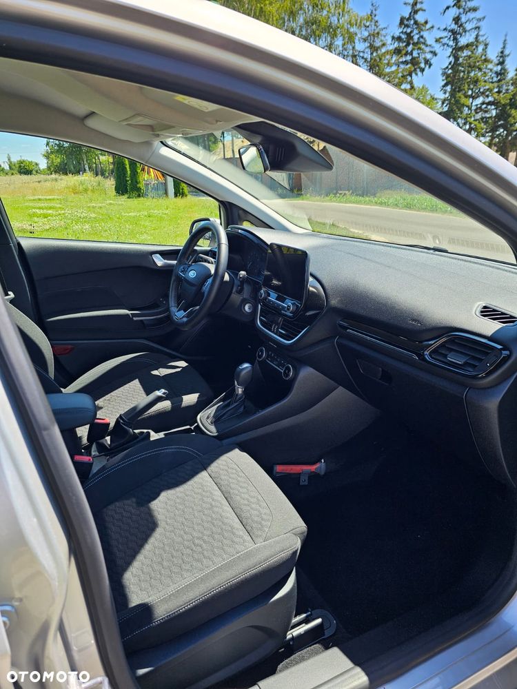 Ford Fiesta - 12