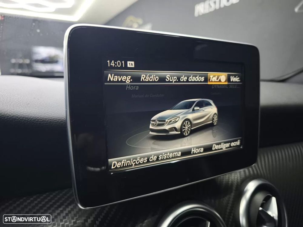 Mercedes-Benz A 180 d AMG Line - 32