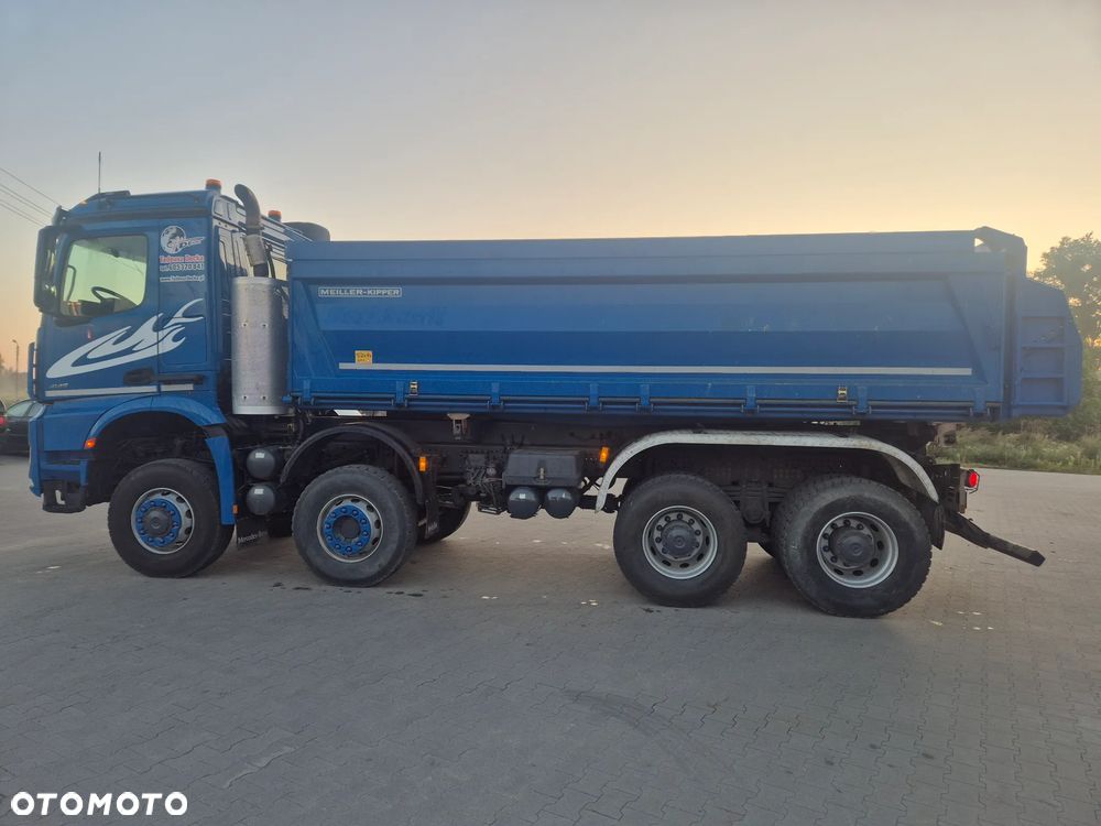 Mercedes-Benz Arocs - 5