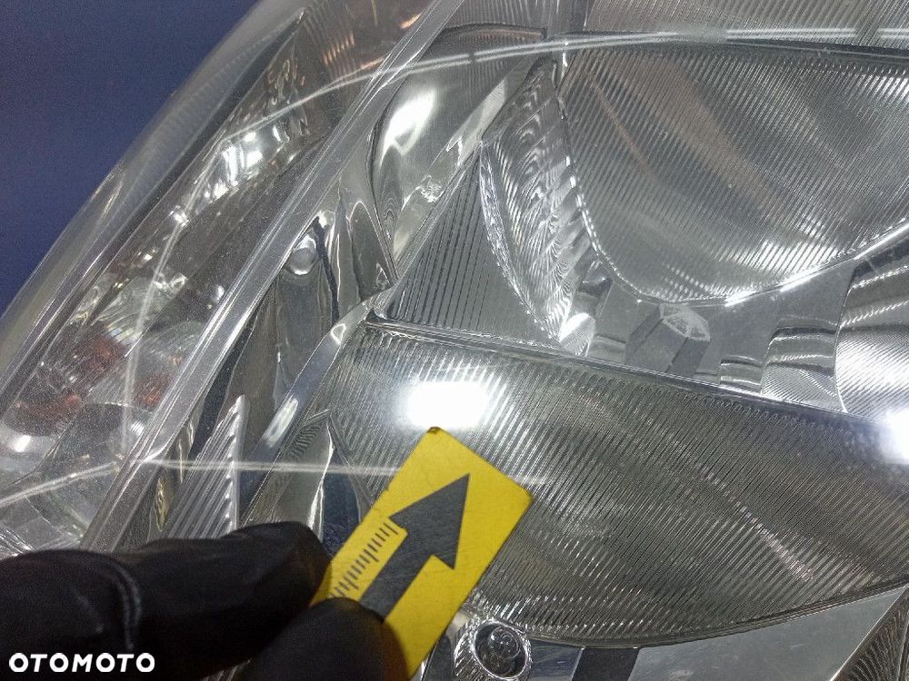 OPEL MERIVA A REFLEKTOR LEWY LAMPA EU 93321052 - 9