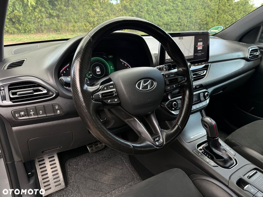 Hyundai i30 1.6 CRDI 48V-Hybrid DCT N-Line - 6