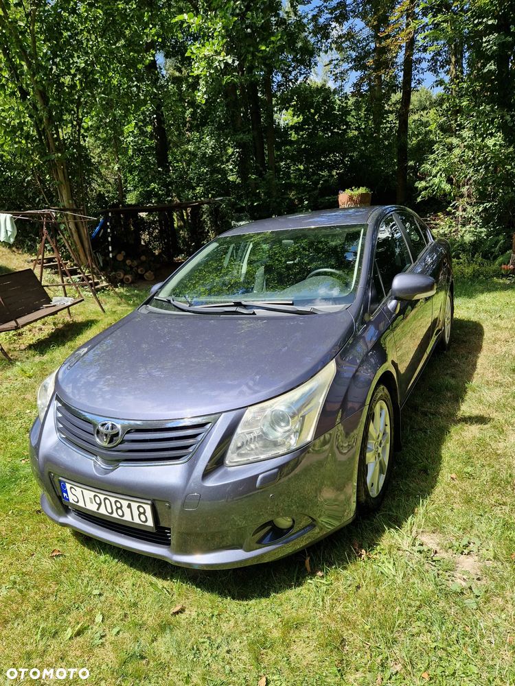 Toyota Avensis 1.8 Premium - 1