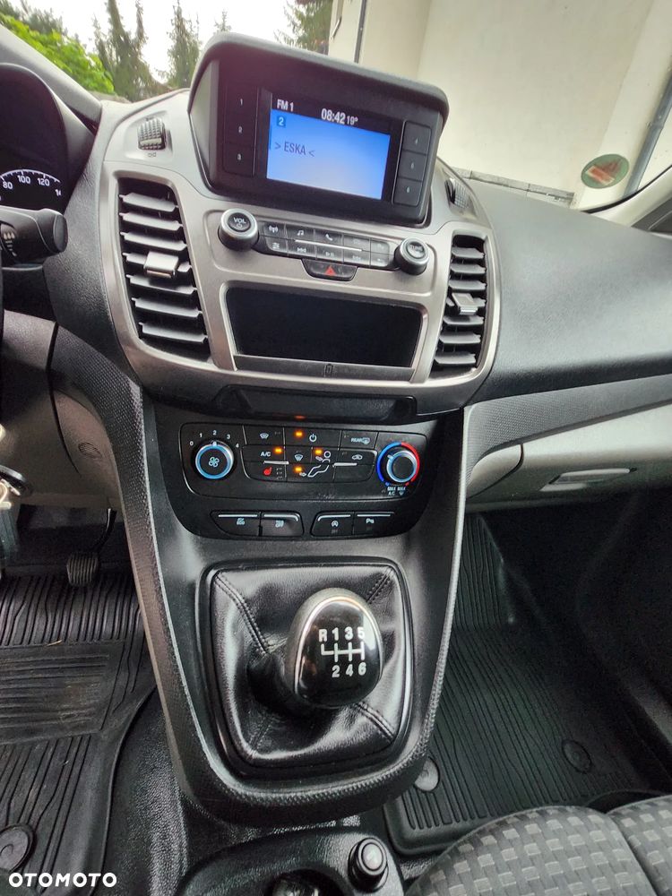 Ford Transit connect - 24