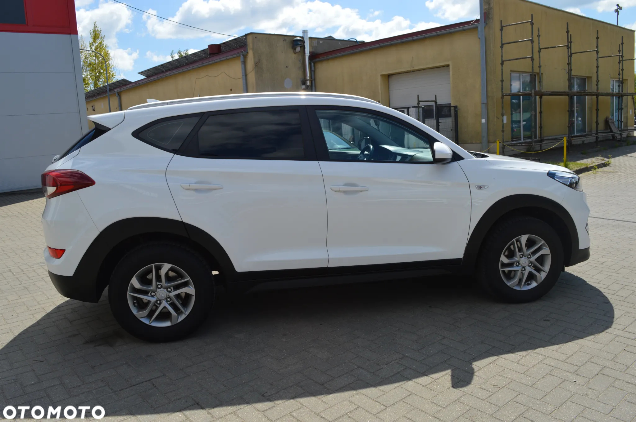 Hyundai Tucson 1.6 GDi 2WD Pure - 9