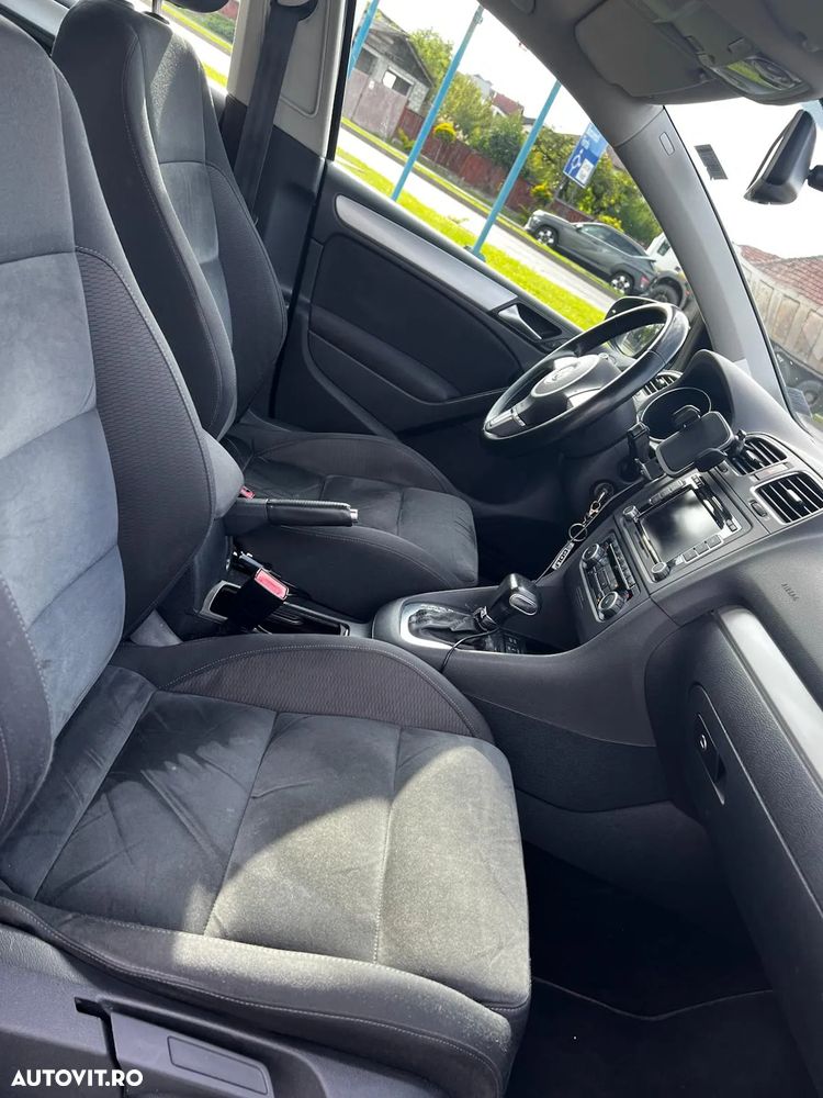 Volkswagen Golf 1.4 TSI Comfortline DSG - 5