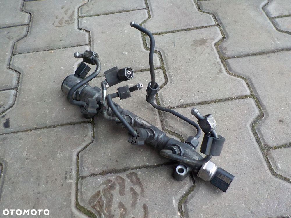 VW T6 2.0 TDI LISTWA SZYNA WTRYSKOWA CZUJNIK CIŚNIENIA PRZEWODY PALIWOWE - 2