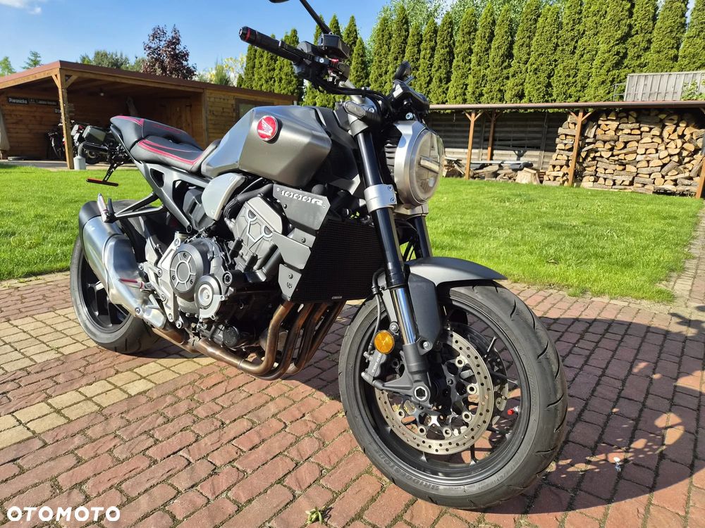 Honda CB - 26