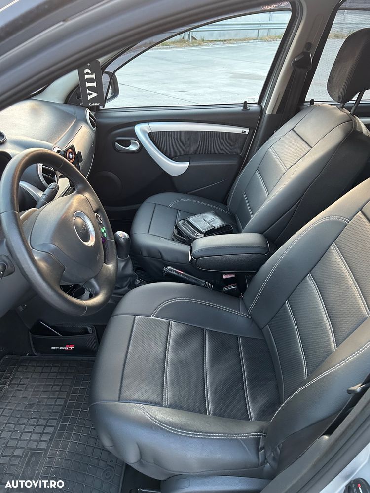 Dacia Sandero 1.6 MPI Laureate - 9