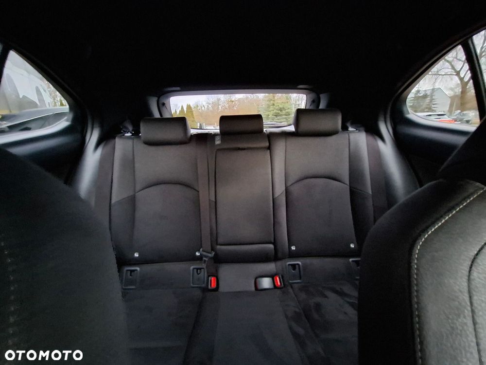 Lexus UX 200 Optimum 2WD - 36