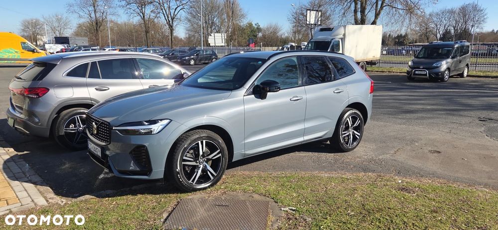 Volvo XC 60 B4 D AWD R-Design - 1