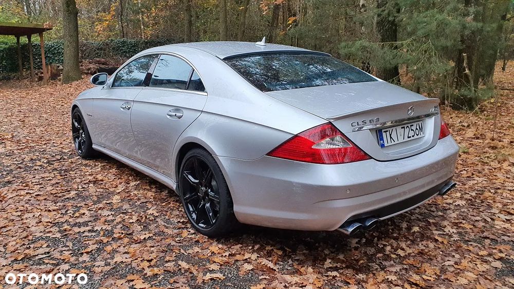 Mercedes-Benz CLS 63 AMG - 10