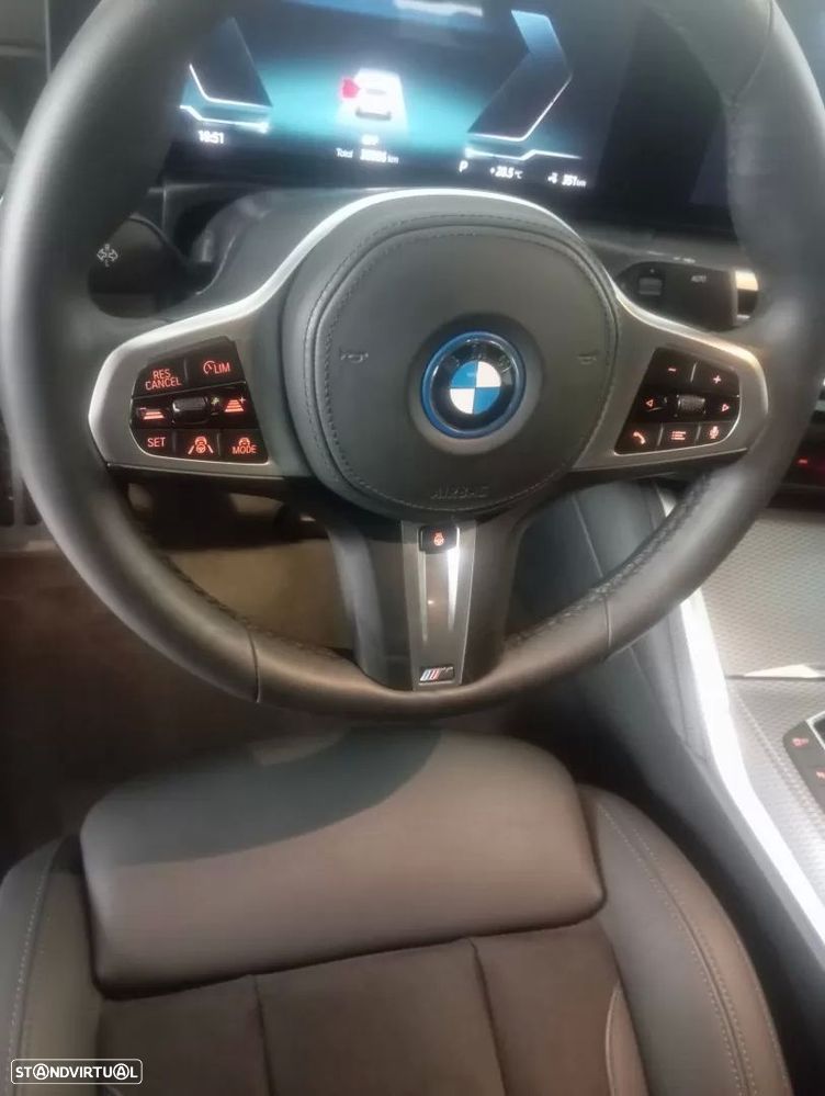 BMW i4 eDrive40 Gran Coupe M Sport - 25