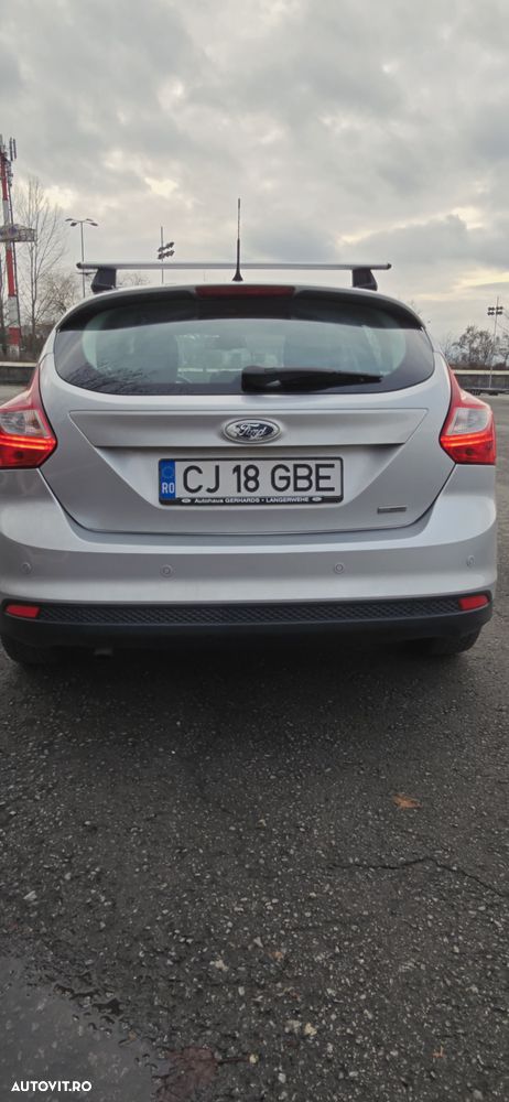 Ford Focus 1.6 TDCI DPF Titanium - 11