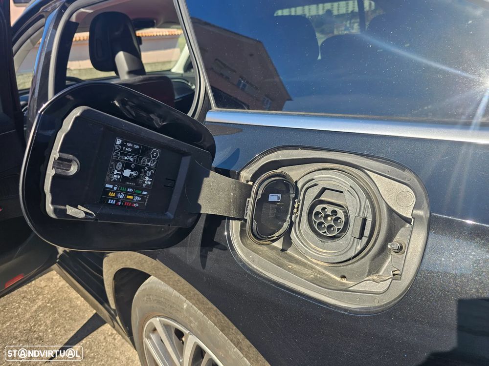 Mercedes-Benz E 300 - 29