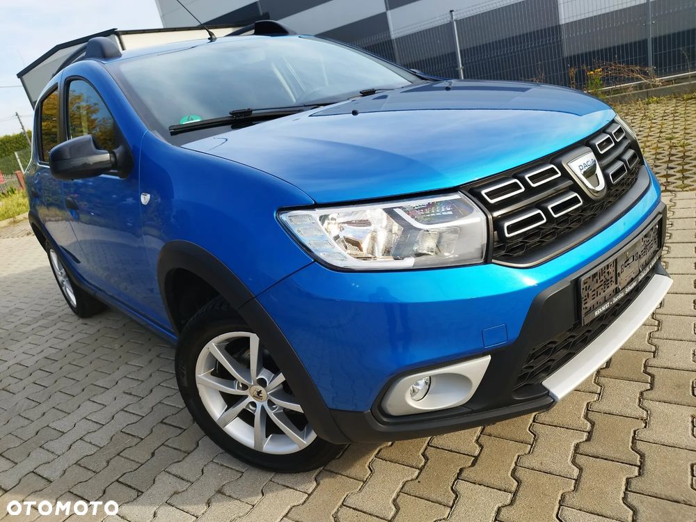 Dacia Sandero 0.9 TCe Laureate S&S EU6 - 4
