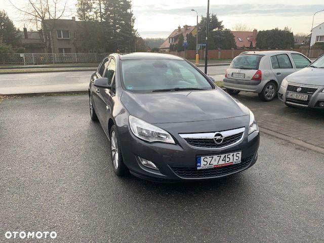 Opel Astra - 8
