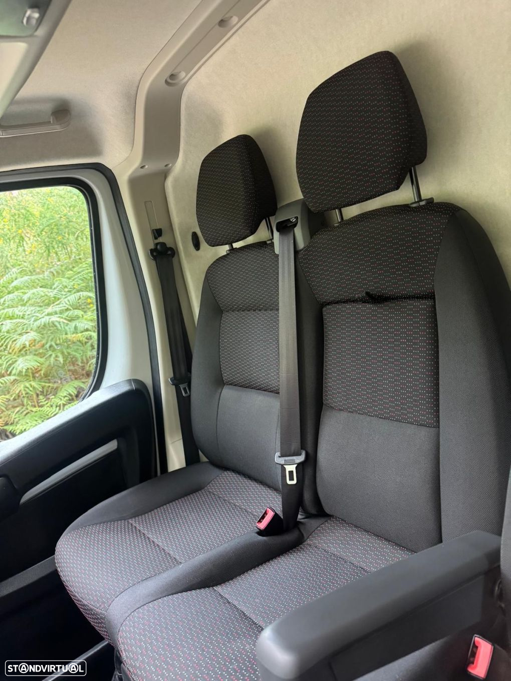 Citroën Jumper 2.2 BlueHDi 33 L2H2 Club - 21