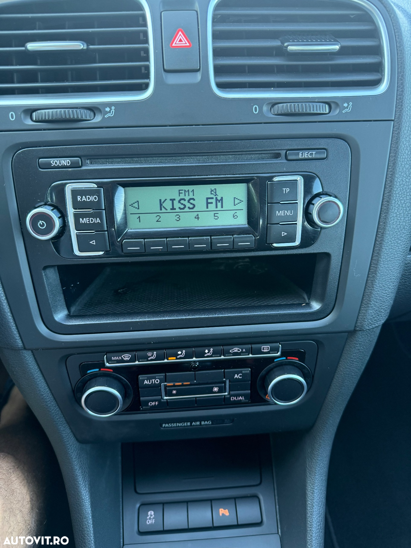 Volkswagen Golf 1.4 TSI Comfortline - 9