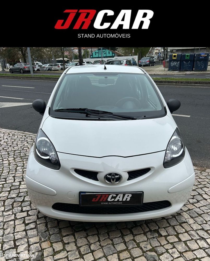 Toyota Aygo 1.0 + AC - 3