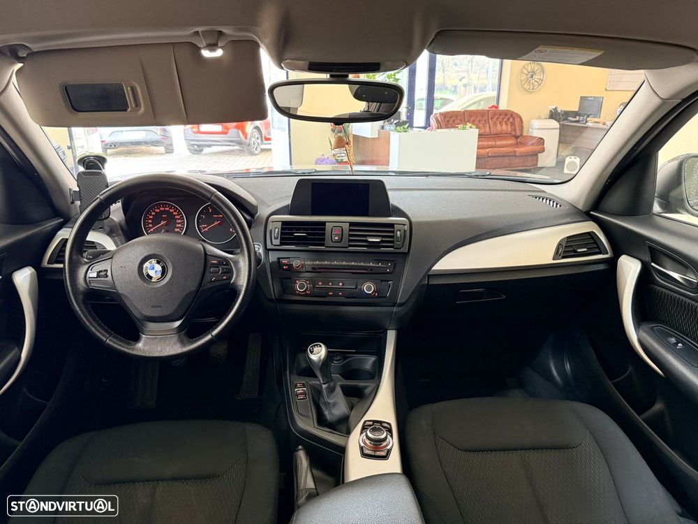 BMW 116 d EDynamics Line Sport - 4