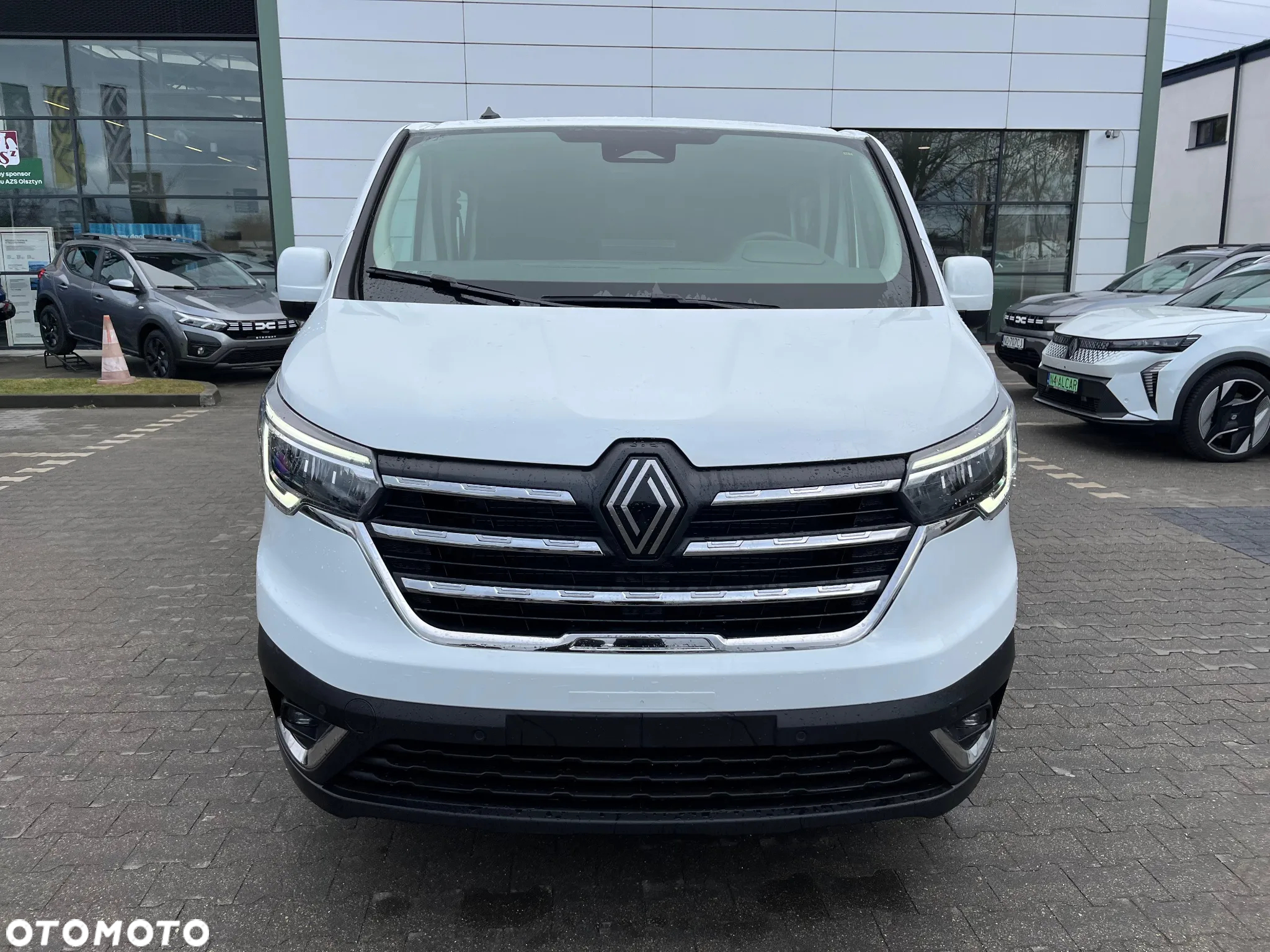 Renault Trafic - 12