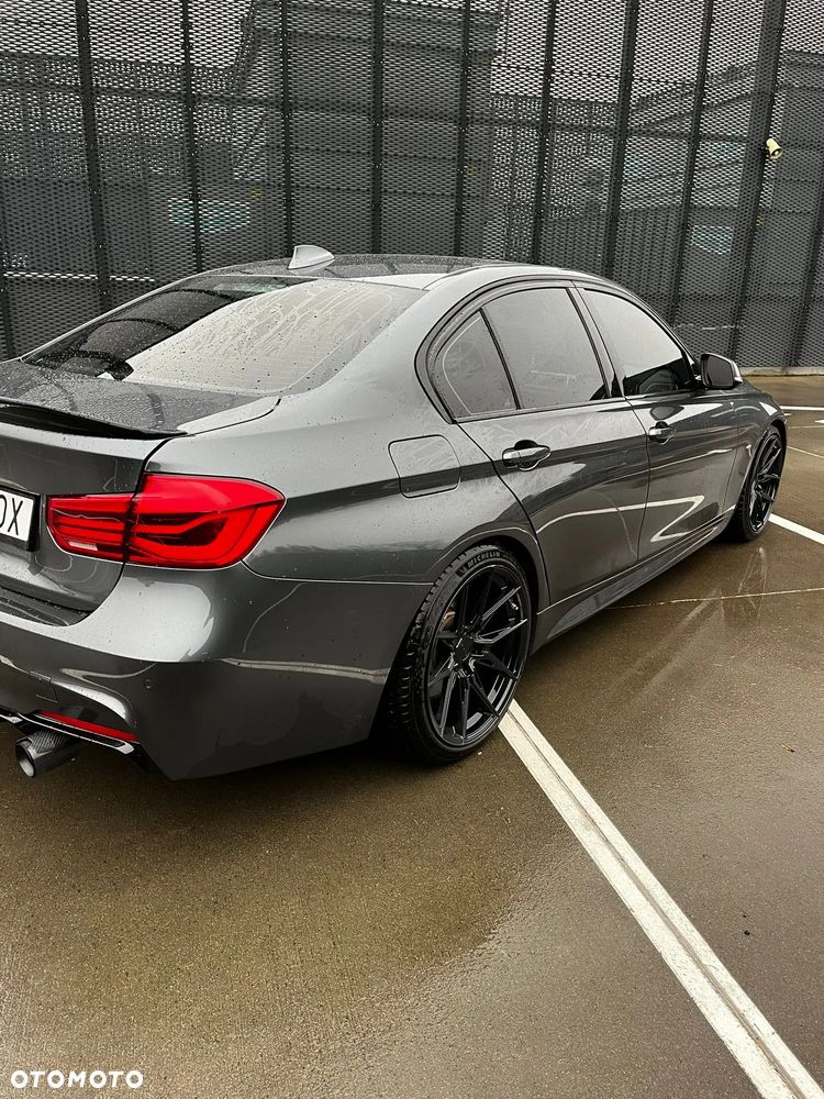 BMW Seria 3 340i xDrive M Sport - 2