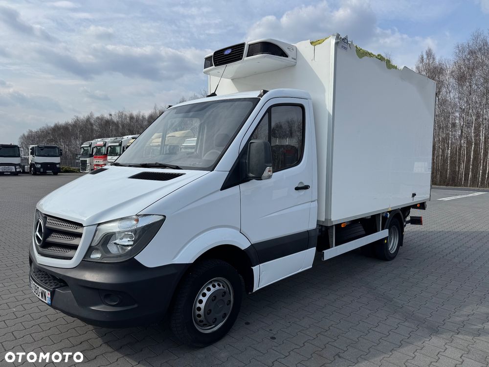 Mercedes-Benz Sprinter 516 CDI rama do zabudowy z windą i agregatem - 1