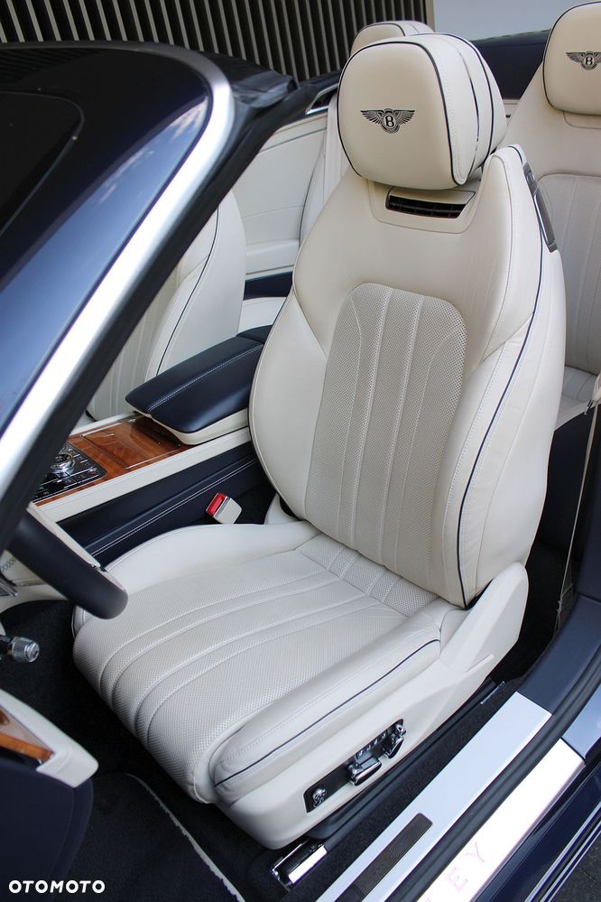 Bentley Continental GT - 8