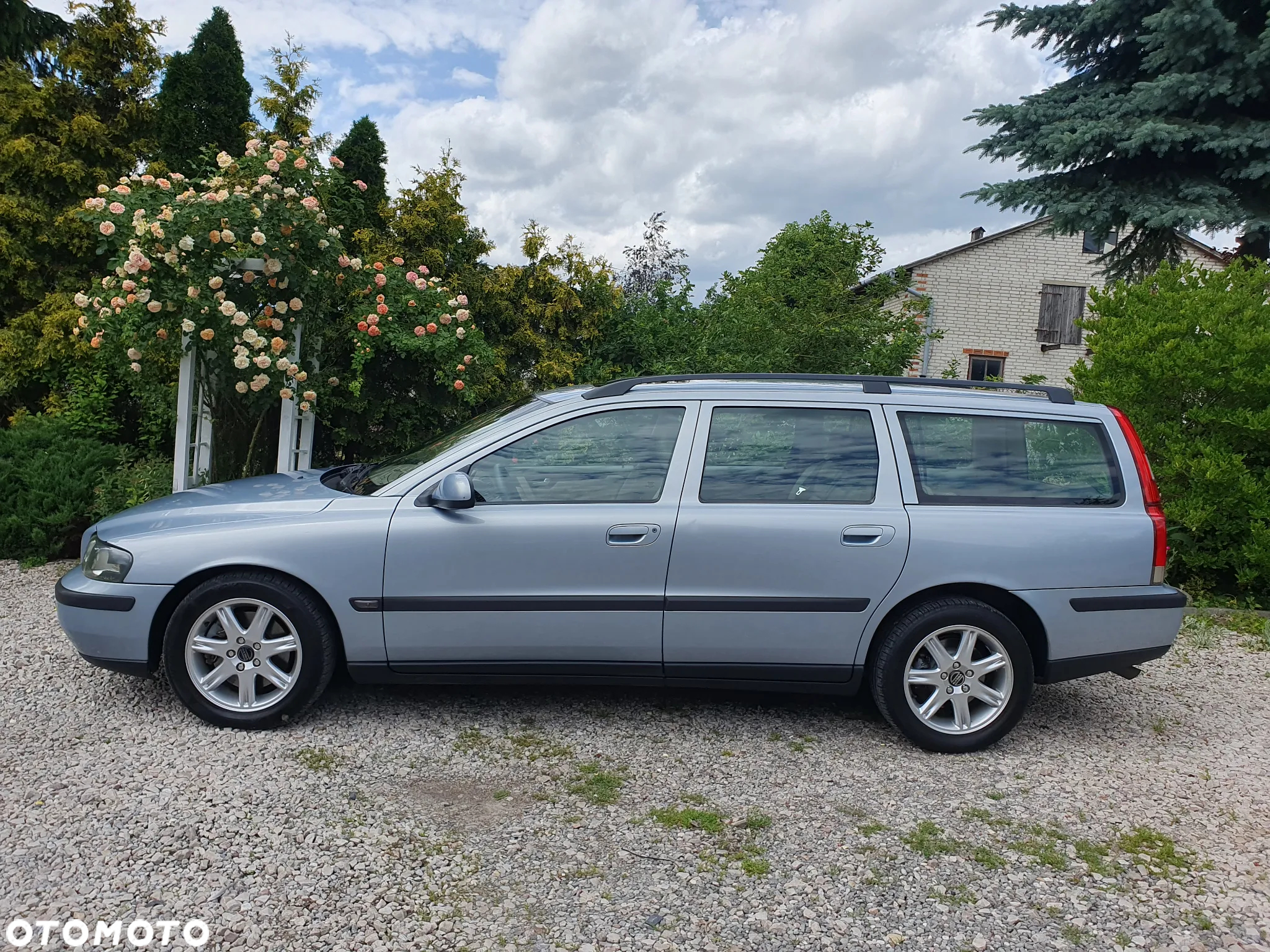 Volvo V70 D5 AWD Automatik - 2