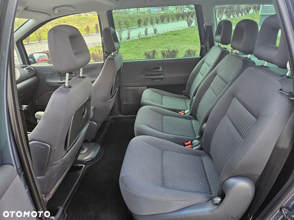 Seat Alhambra 2.0 TDI DPF Ecomotive - 13