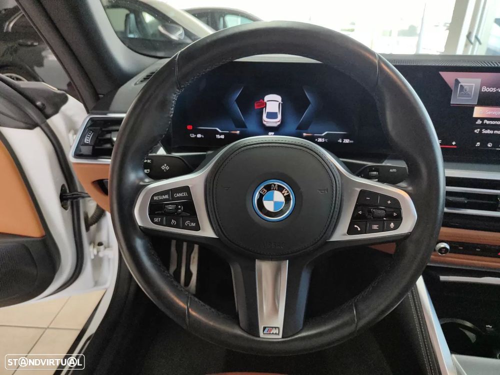 BMW i4 eDrive40 Pack Desportivo M - 27