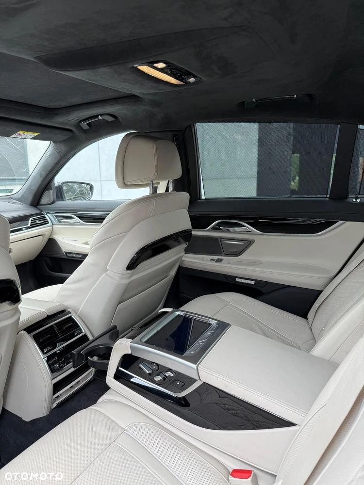 BMW Seria 7 740d xDrive - 20