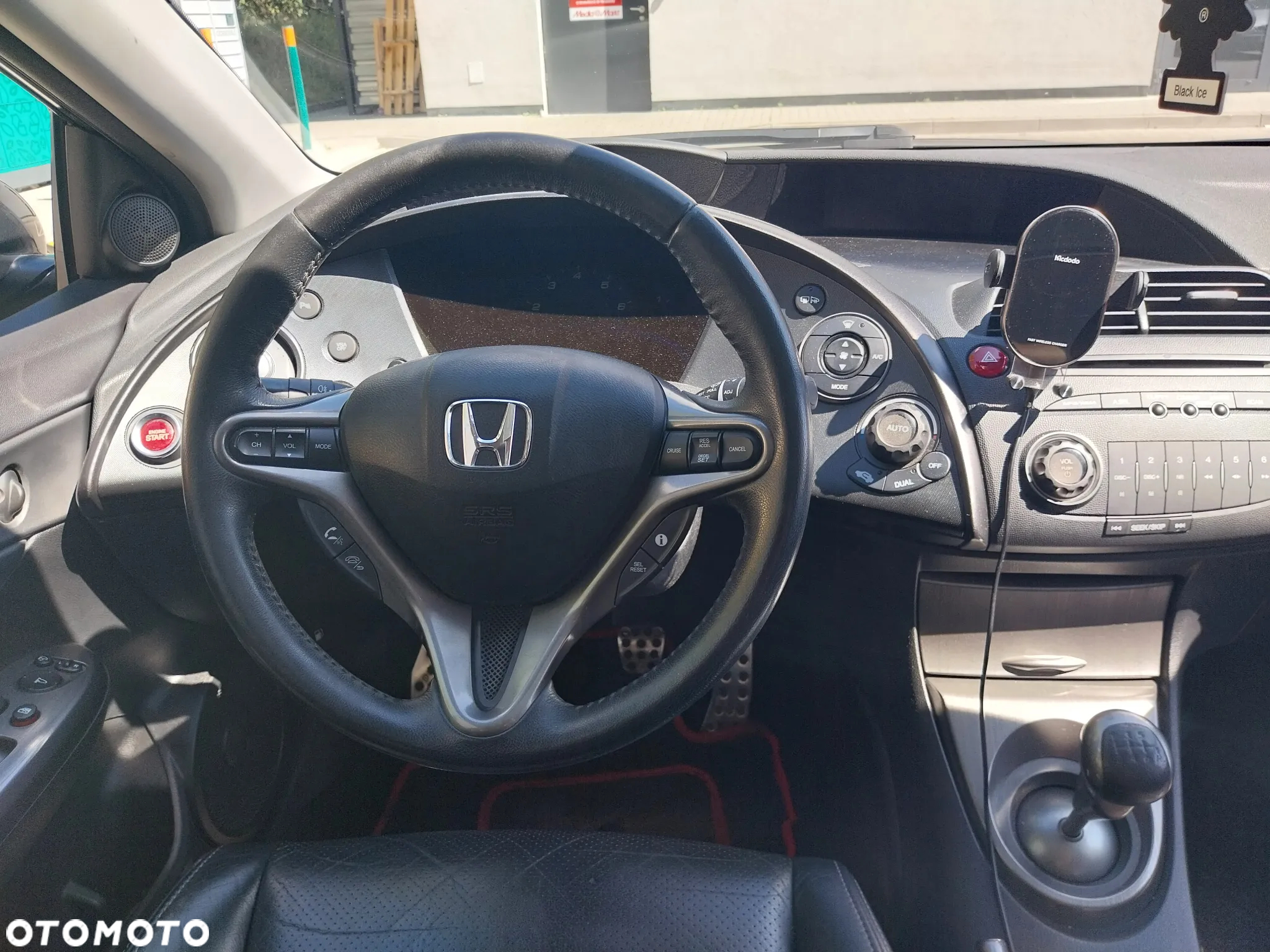 Honda Civic 1.8i-VTEC Executive - 3