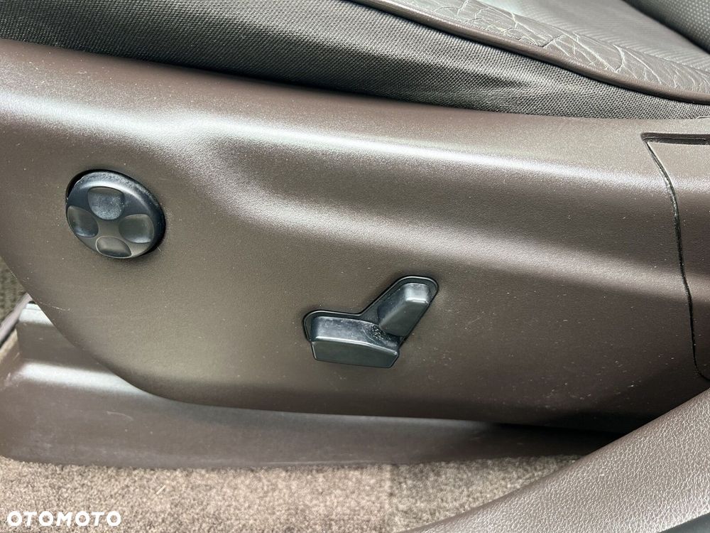 Jeep Grand Cherokee 3.0 CRD Summit - 30