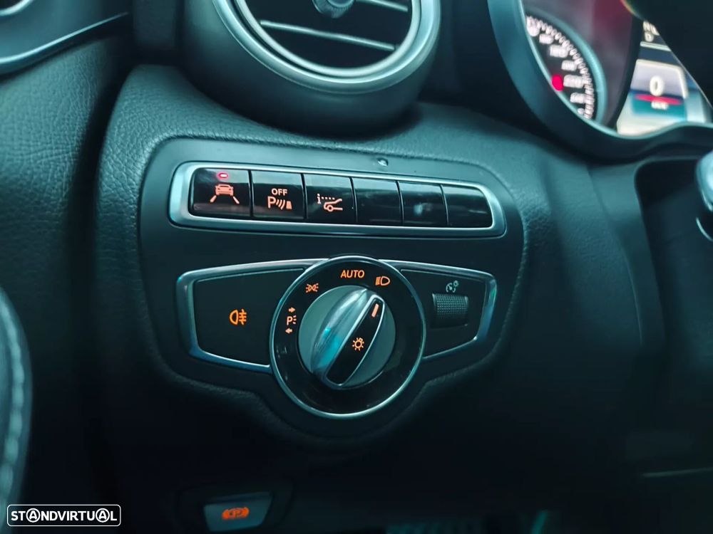 Mercedes-Benz C 220 (BlueTEC) d BlueEFFICIENCY Edition 7G-TRONIC AMG Line - 18