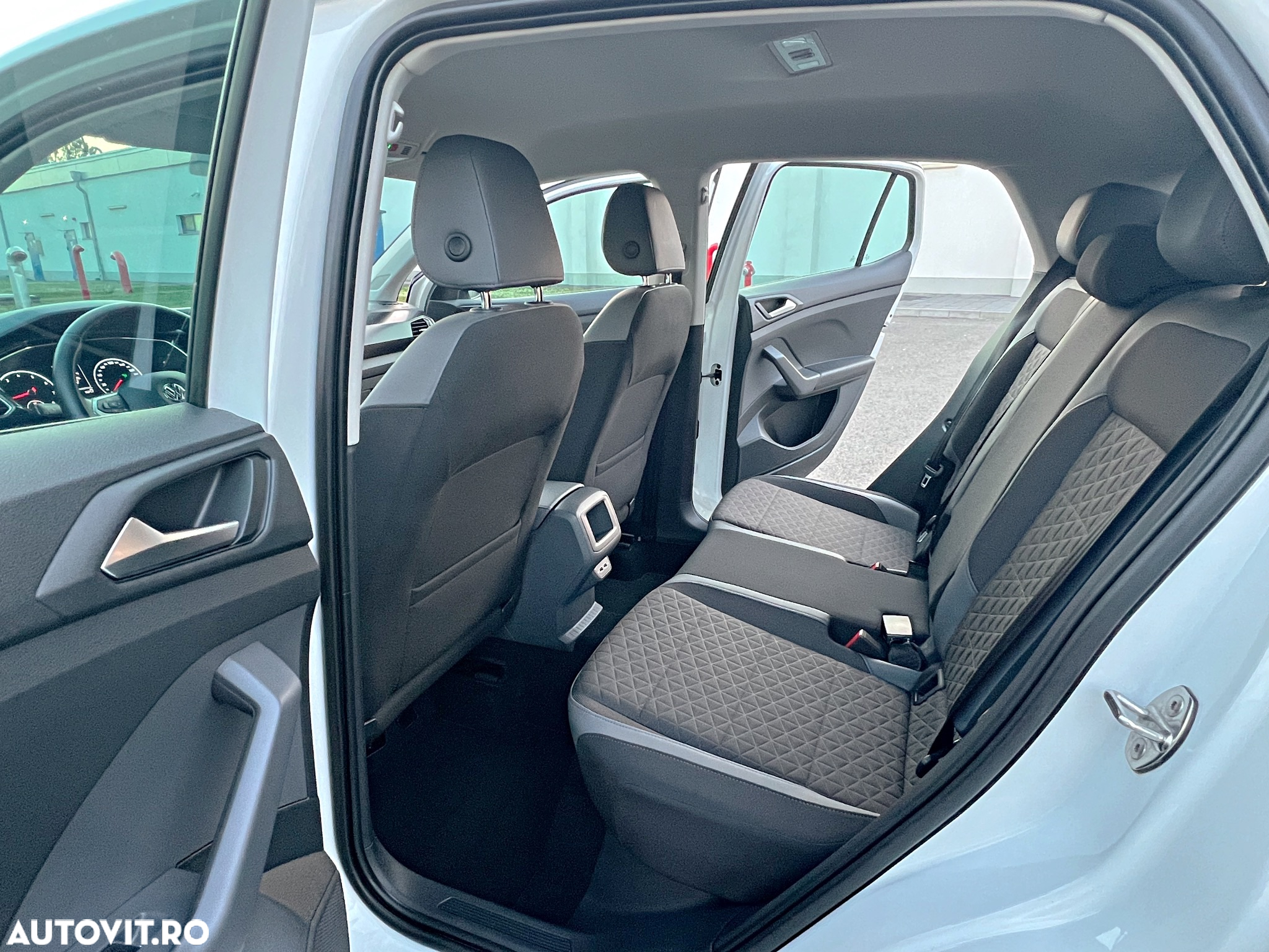 Volkswagen T-Cross 1.0 TSI OPF DSG Style - 6
