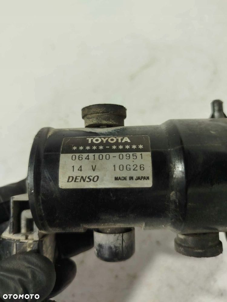 POMPKA POMPA WODY 064100-0951 TOYOTA PRIUS 2 II 03-09 - 3