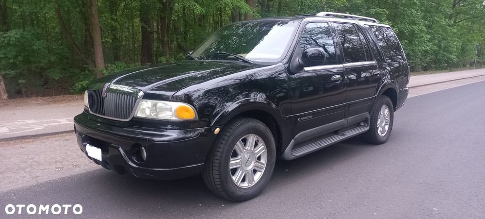 Lincoln Navigator - 1