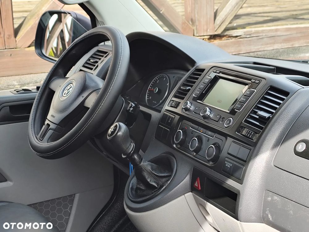 Volkswagen Transporter T5 - 13