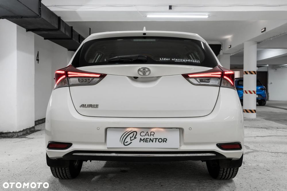 Toyota Auris 1.4 D-4D Premium - 20