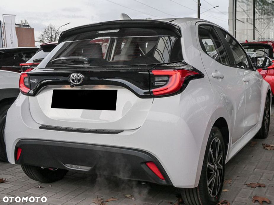 Toyota Yaris - 3