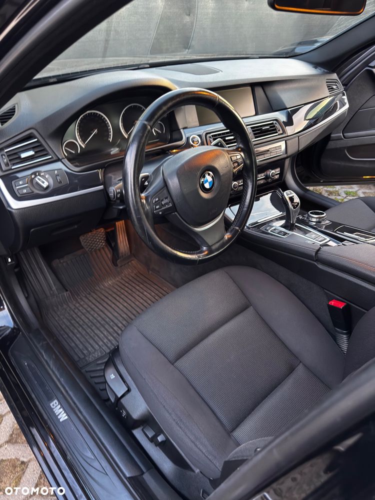 BMW Seria 5 520d - 11