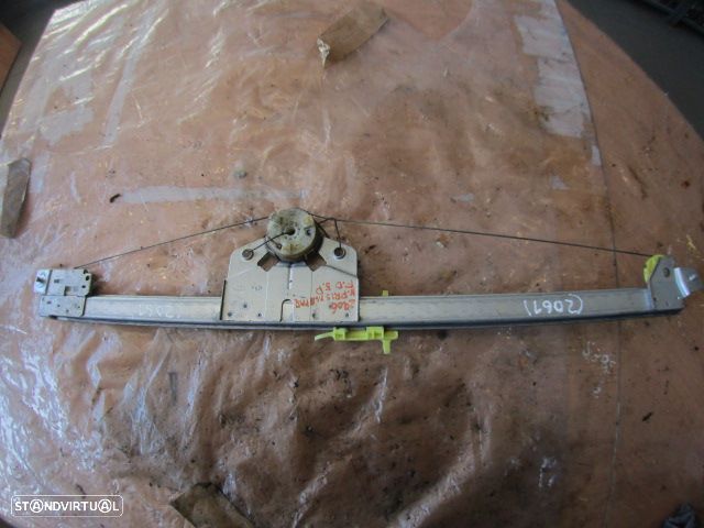 Elevador Sem Motor Elevsm2061 NISSAN PRIMASTAR 2006 1.9DCI 100CV 5P BRANCO FD - 1