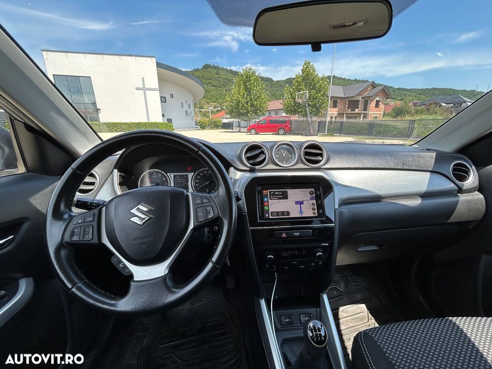 Suzuki Vitara 1.6 Passion - 8