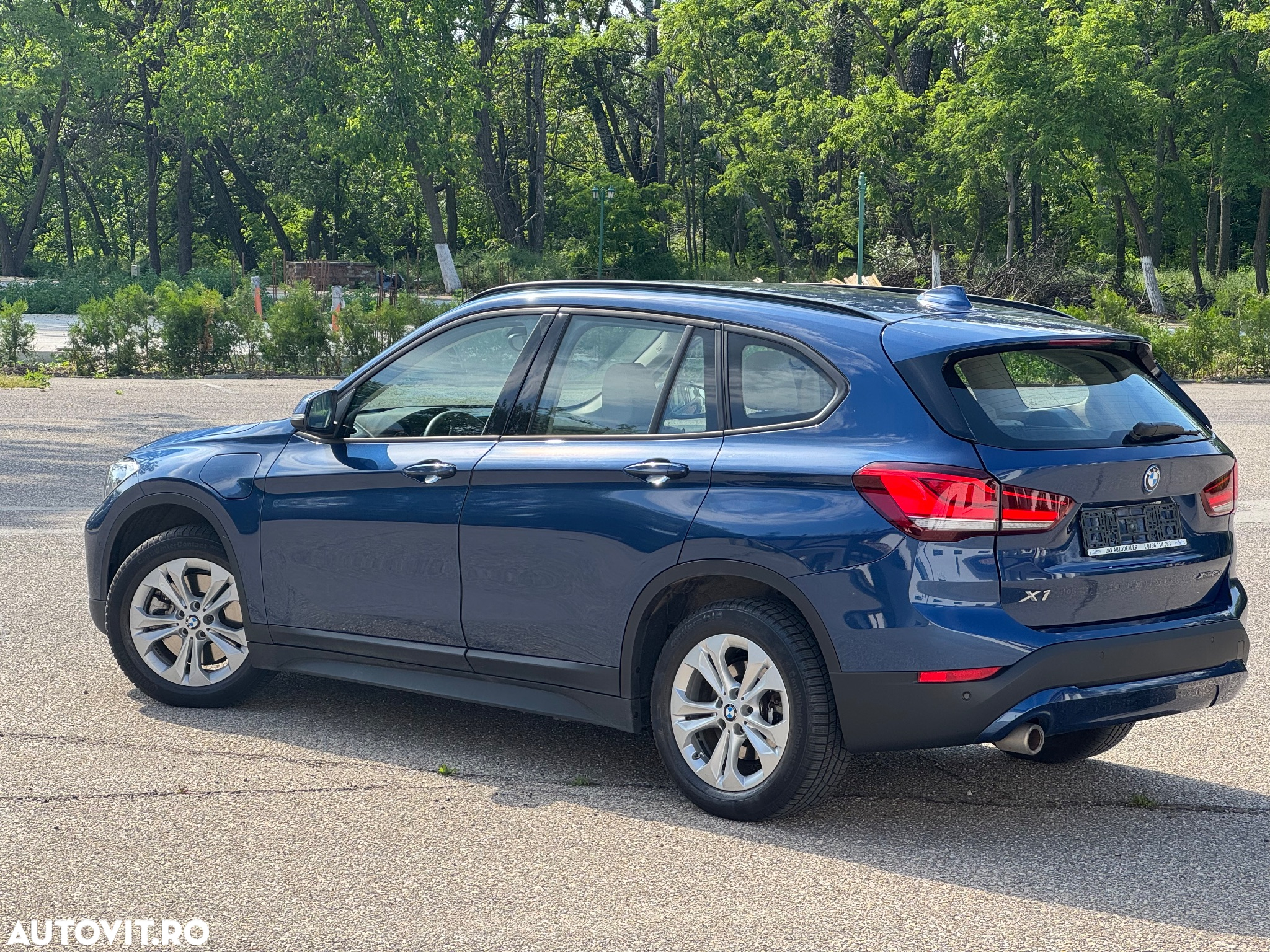 BMW X1 xDrive25e AT PHEV - 10