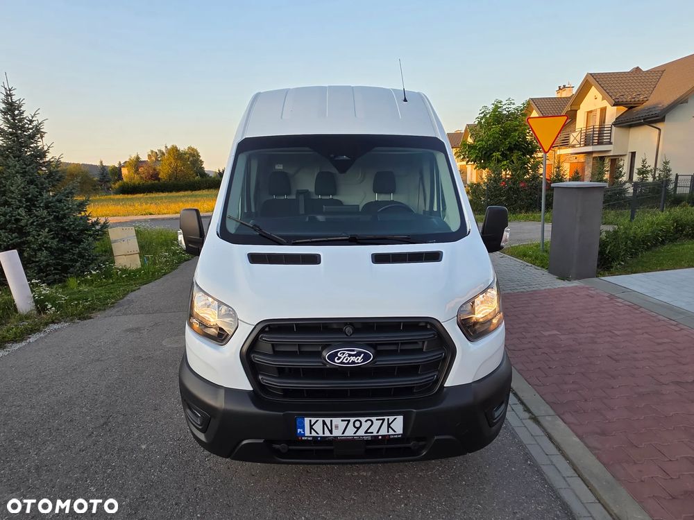 Ford Transit L4 RWD Trend - 8